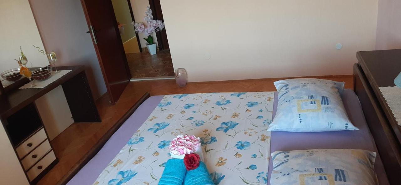 Apartmán Marin I Vinka Trogir Exteriér fotografie