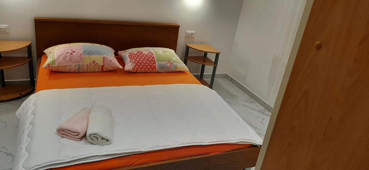Apartmán Marin I Vinka Trogir Exteriér fotografie