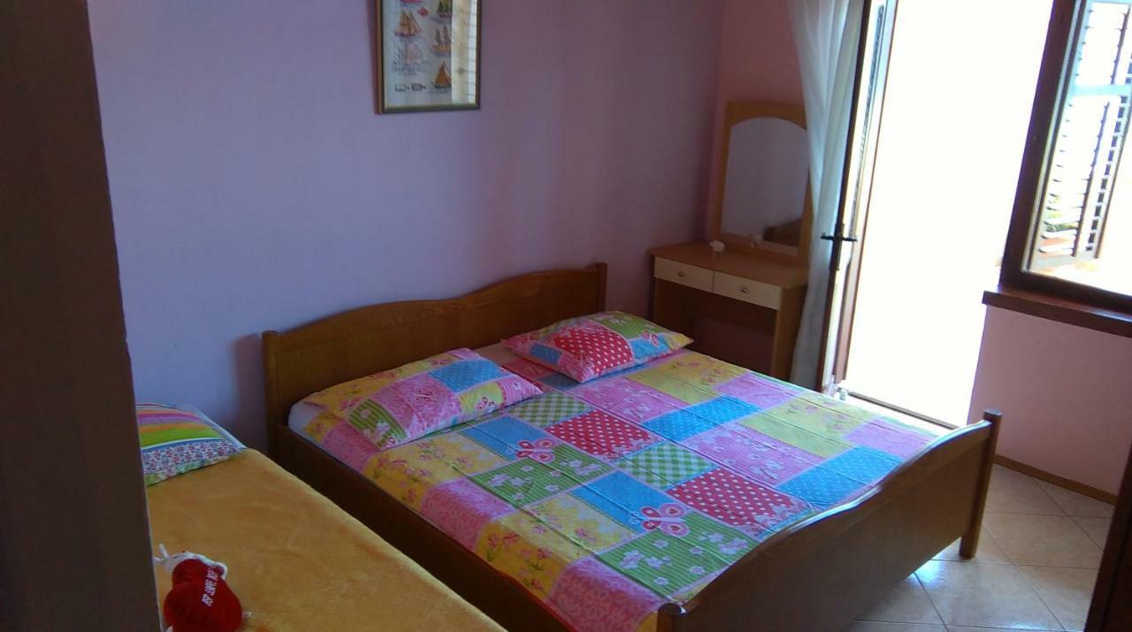 Apartmán Marin I Vinka Trogir Exteriér fotografie